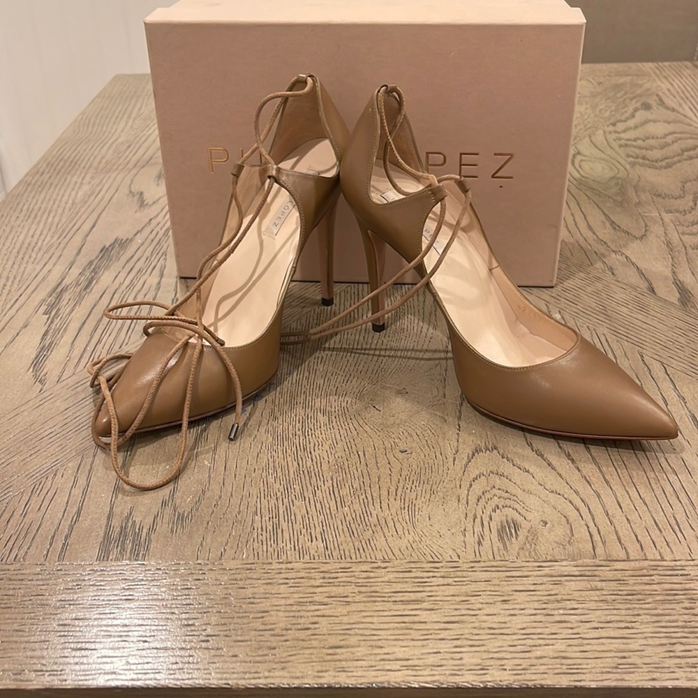 🌼Pura López heels